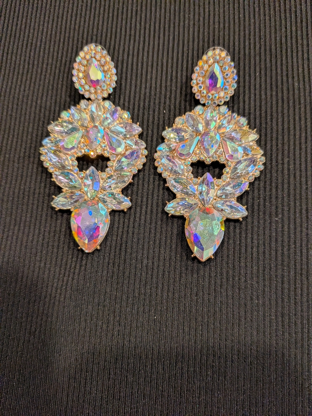 B#5: Iridescent Aurora Borealis Dangle Crystal Earrings